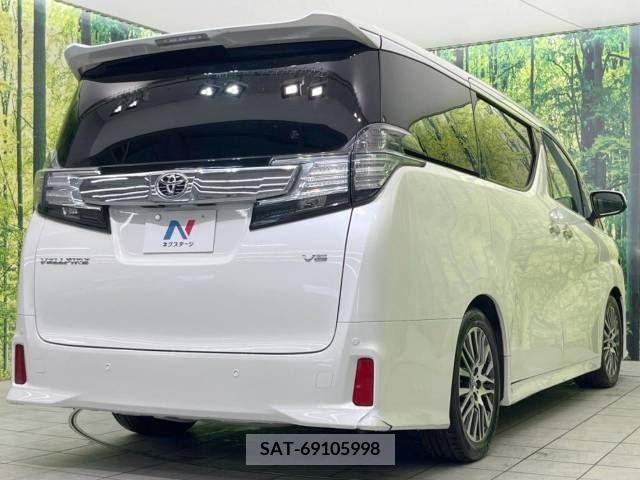 Toyota VELLFIRE 2016-06 347214-18