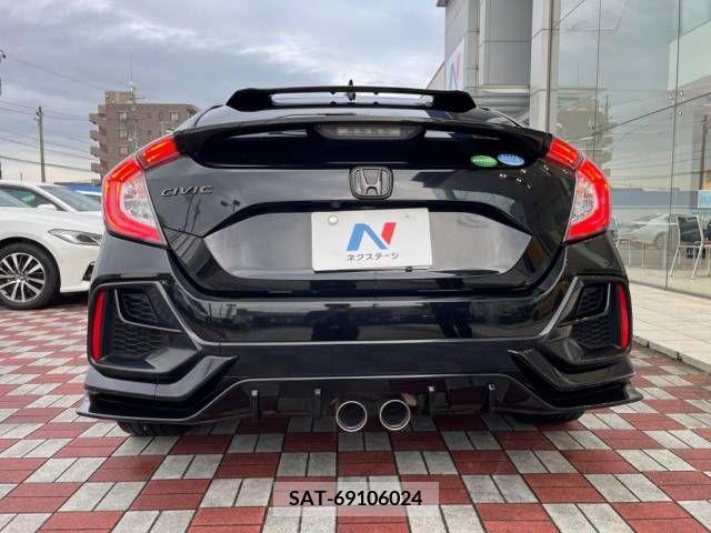 Honda CIVIC 2020-04 332296-14