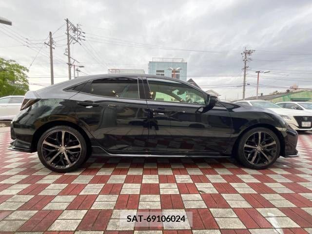 Honda CIVIC 2020-04 332296-18