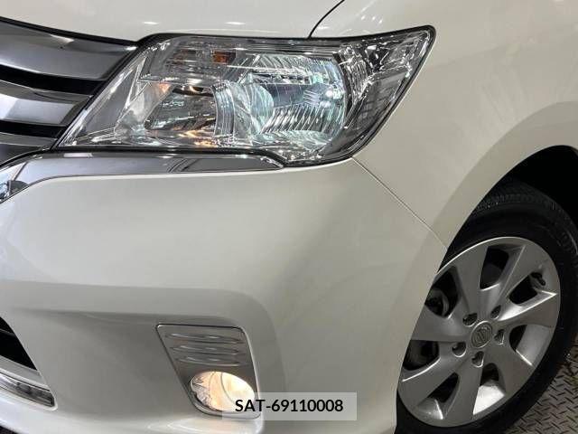 Nissan SERENA 2011-03 367799-13