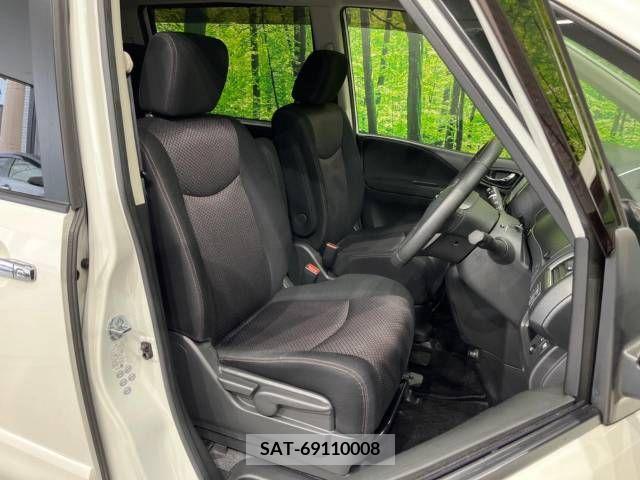 Nissan SERENA 2011-03 367799-8