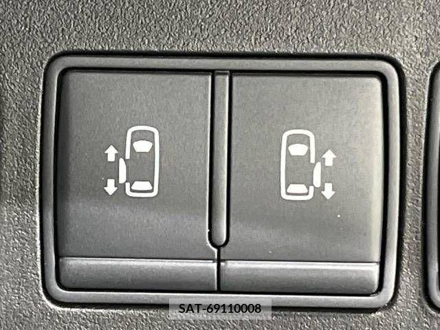 Nissan SERENA 2011-03 367799-3