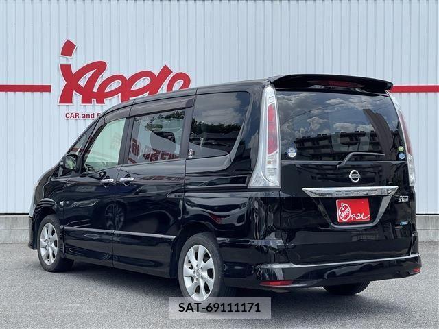 Nissan SERENA 2012-02 355010-1