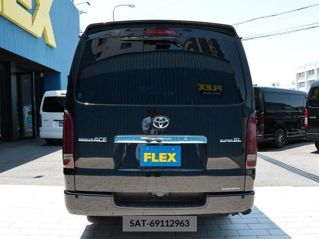 Toyota REGIUSACE VAN 2016-01 283007-19