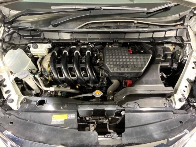 Nissan SERENA 2017-12 195215-18
