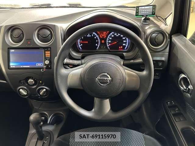 Nissan NOTE 2013-02 326866-9