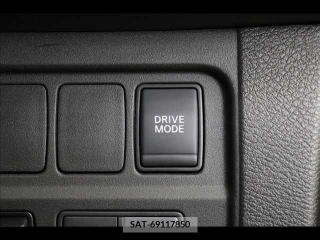 Nissan SERENA 2019-06 284301-7