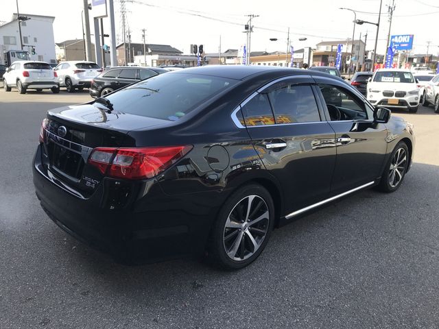Subaru LEGACY B4 2017-03 193808-2