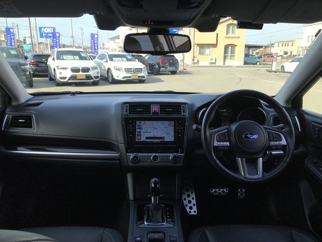 Subaru LEGACY B4 2017-03 193808-1