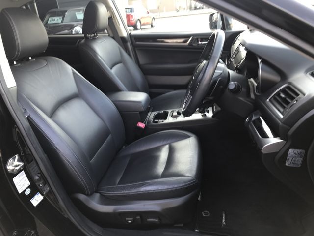 Subaru LEGACY B4 2017-03 193808-10