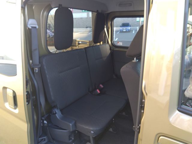 Daihatsu HIJET VAN 2023-04 187493-17