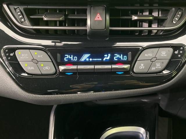 Toyota C-HR 2017-08 4799-7
