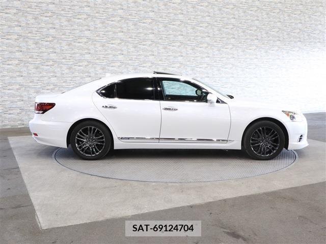 Lexus LS 2013-02 216827-7