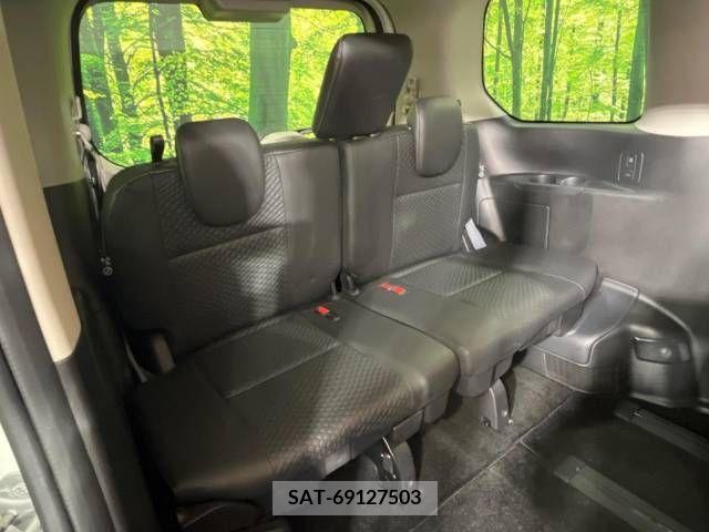 Nissan SERENA 2018-07 210443-10