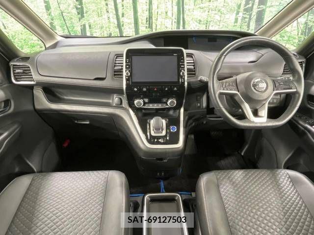 Nissan SERENA 2018-07 210443-1