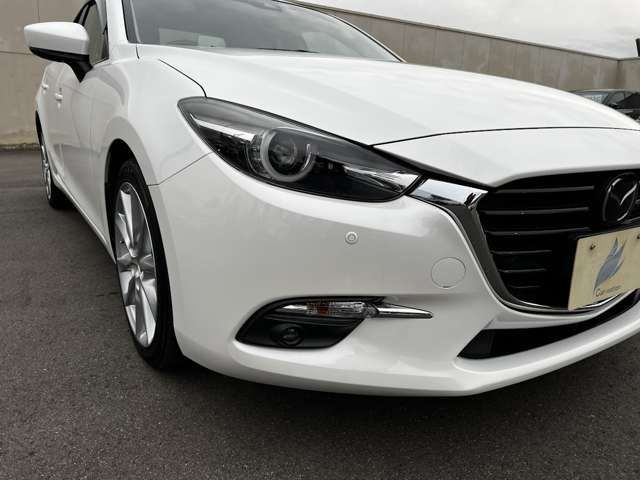 Mazda AXELA 2017-12 10831-13