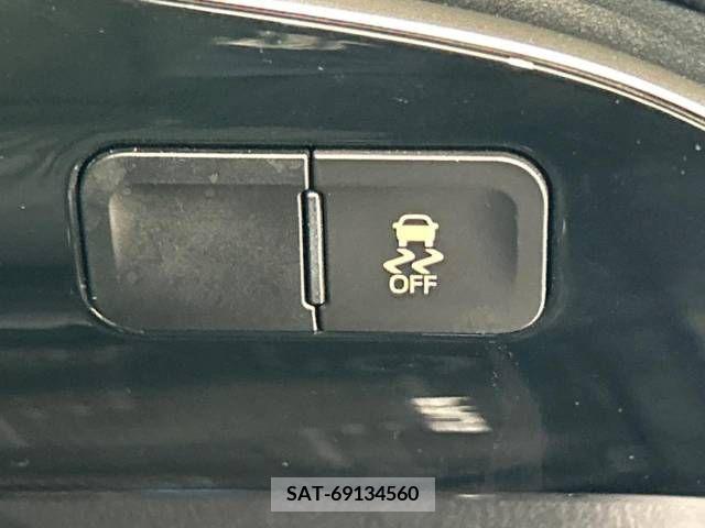 Toyota PRIUS 2017-07 366497-7