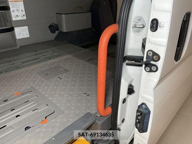 Nissan Caravan 2011-02 263636-13