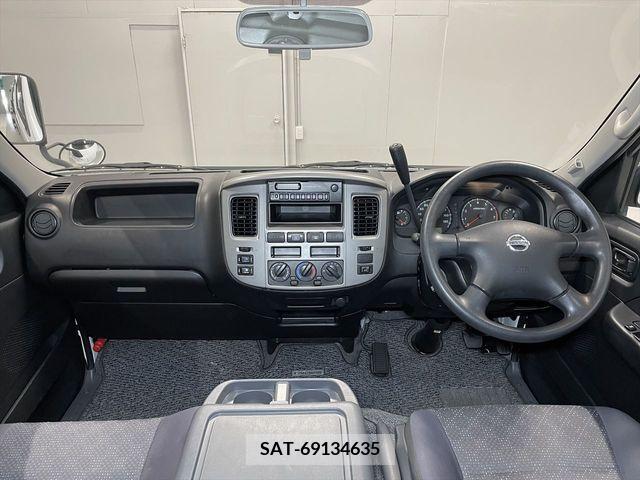 Nissan Caravan 2011-02 263636-17