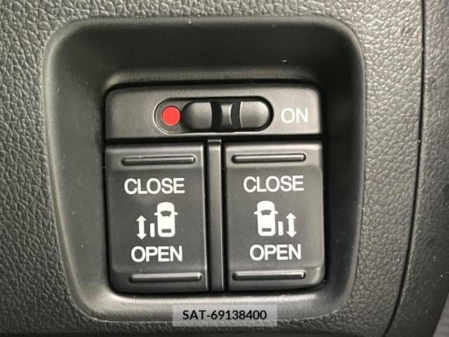 Honda N BOX CUSTOM 2014-11 278913-4