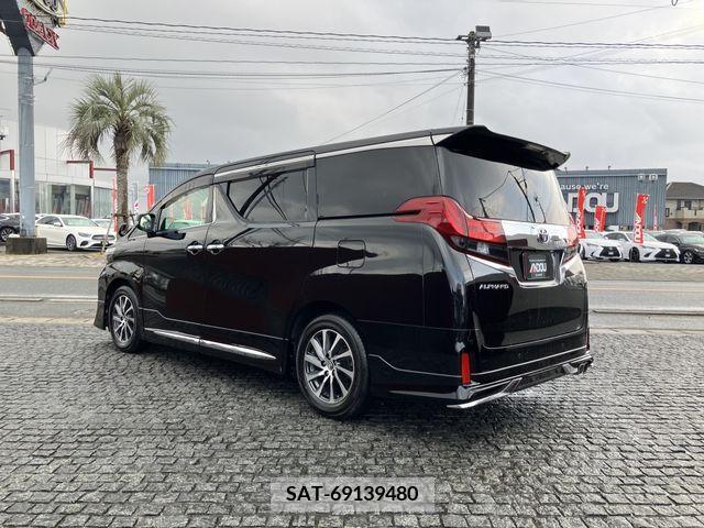 Toyota ALPHARD 2016-09 209479-3