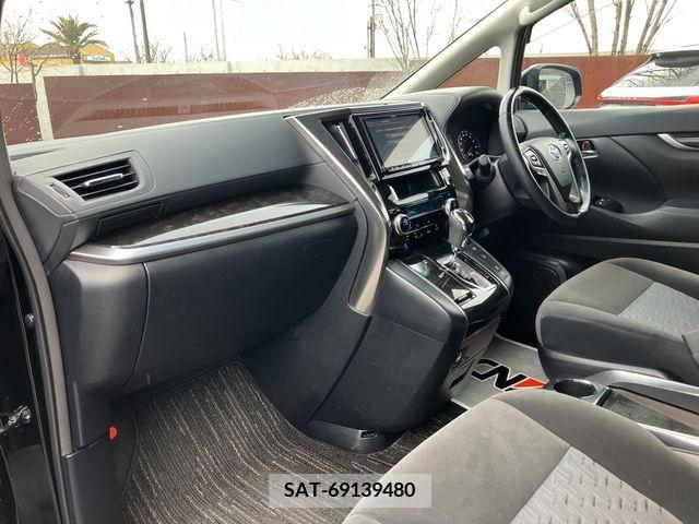 Toyota ALPHARD 2016-09 209479-23