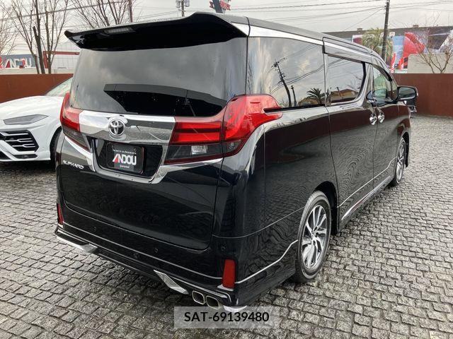 Toyota ALPHARD 2016-09 209479-6