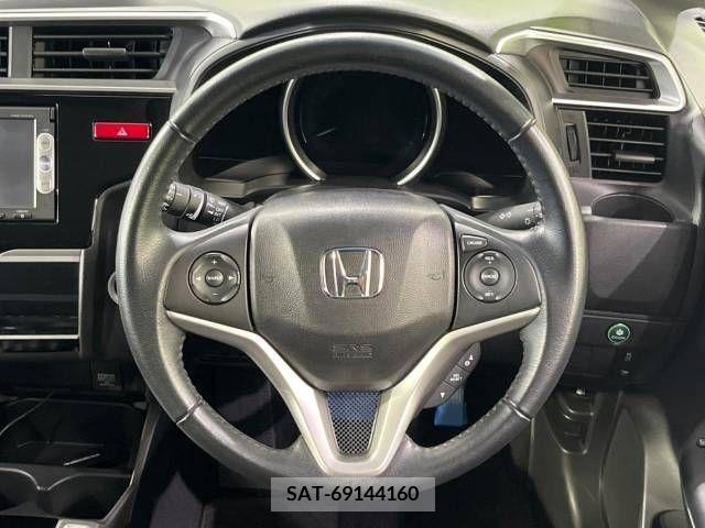 Honda FIT HYBRID 2014-06 360235-11