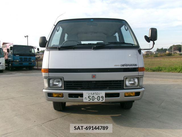 Isuzu Fargo 1985-04 202778-1