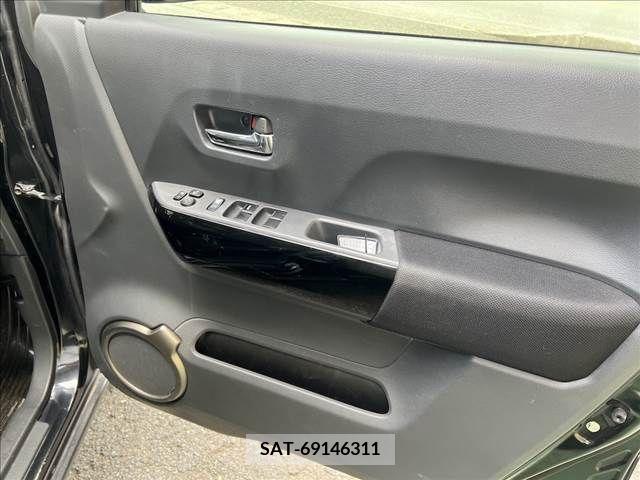 Suzuki HUSTLER 2016-01 345784-12