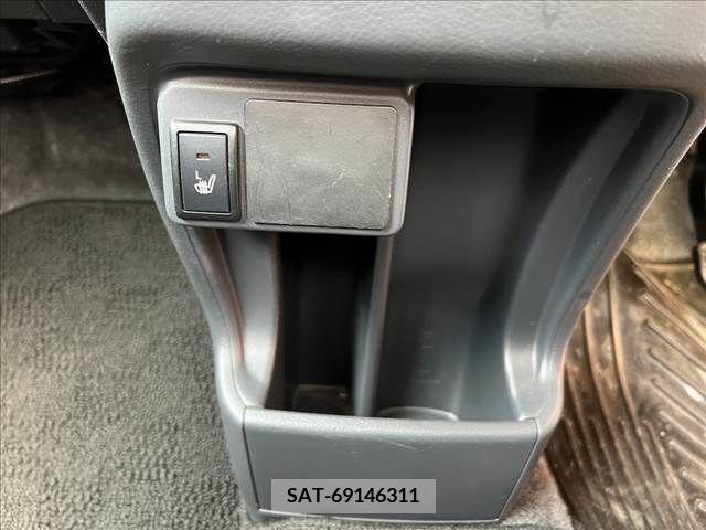 Suzuki HUSTLER 2016-01 345784-19