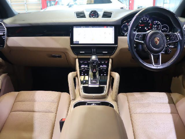 Porsche CAYENNE 2019-10 193058-1