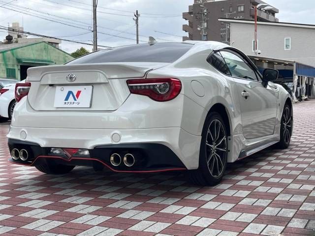 Toyota 86 2018-06 22160-17