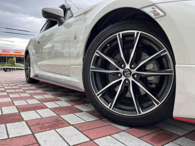 Toyota 86 2018-06 22160-13
