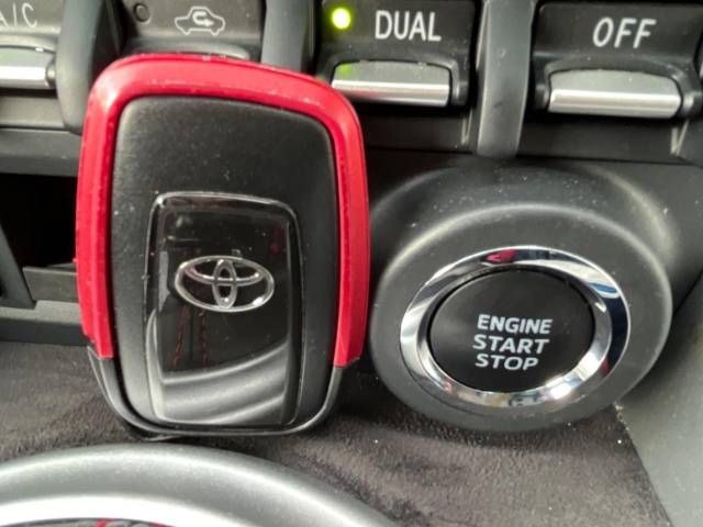 Toyota 86 2018-06 22160-7