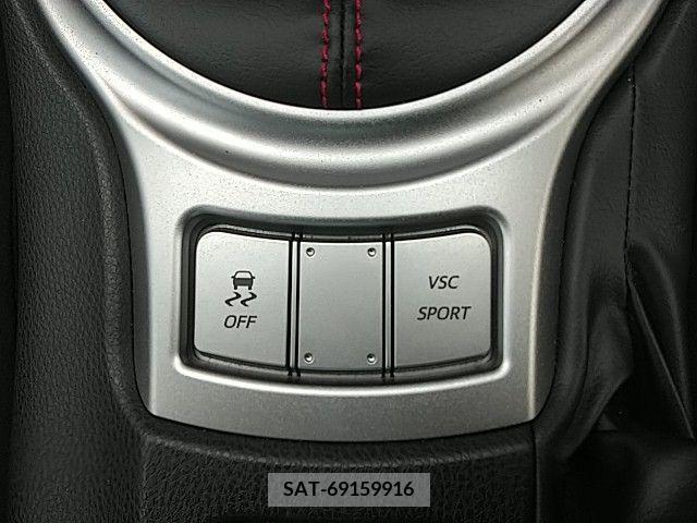 Subaru BRZ 2013-08 335732-6