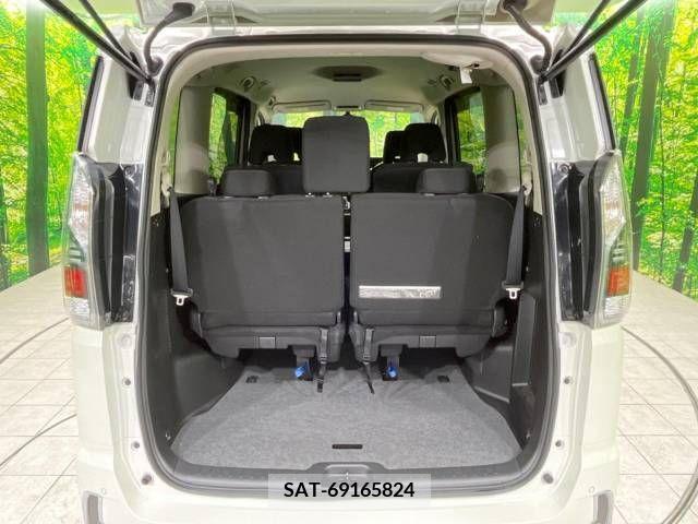 Nissan SERENA 2018-04 339990-12