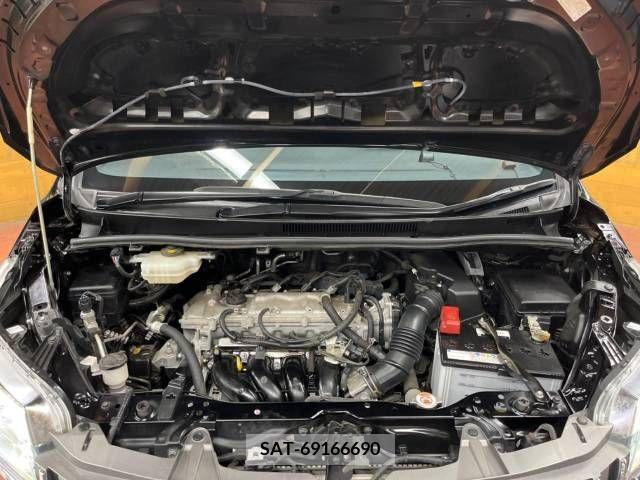 Toyota ESQUIRE 2019-08 337557-17