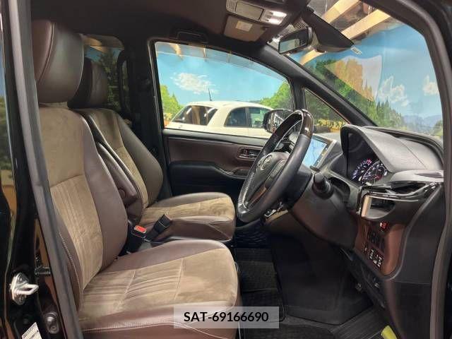 Toyota ESQUIRE 2019-08 337557-7