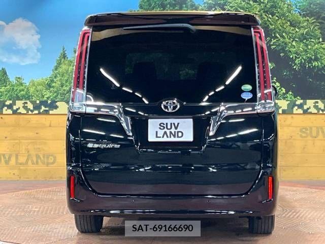 Toyota ESQUIRE 2019-08 337557-14