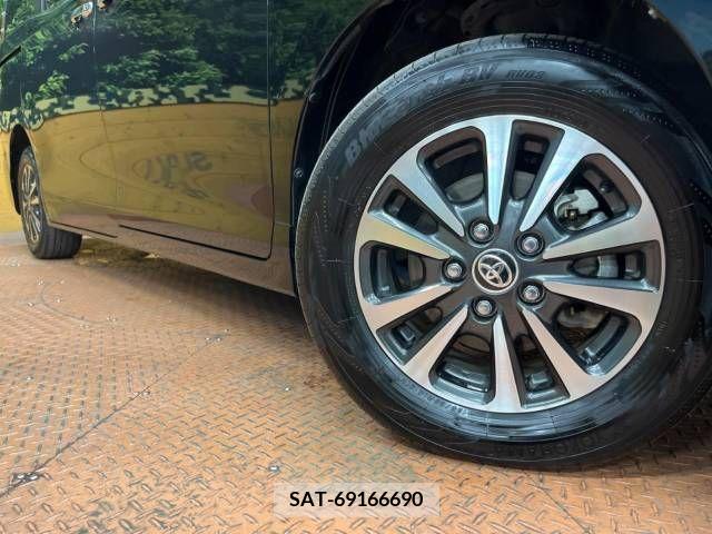 Toyota ESQUIRE 2019-08 337557-12