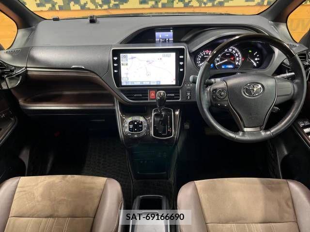 Toyota ESQUIRE 2019-08 337557-1