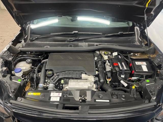 Peugeot 2008 2021-06 27428-19