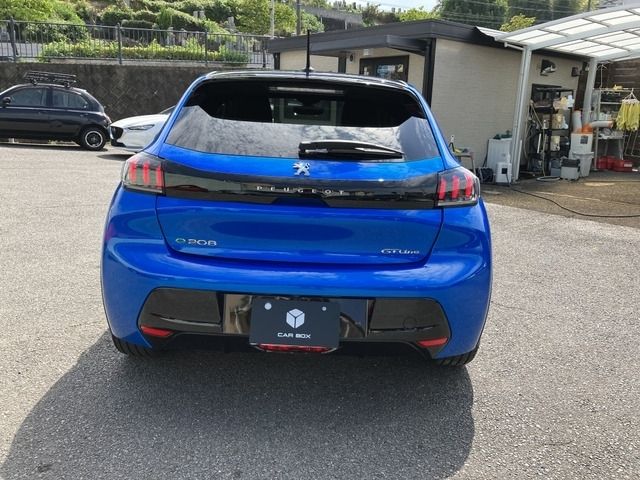 Peugeot 208 2020-11 11997-2