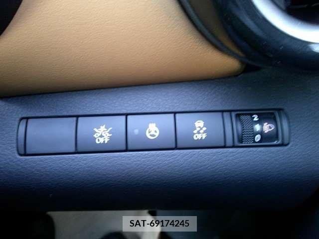 Nissan KICKS 2022-03 326010-7