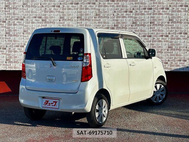Suzuki WAGON R 2015-03 217822-2