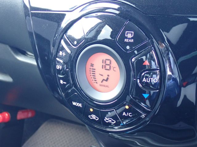 Nissan NOTE 2018-05 2057-10