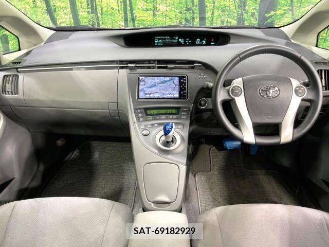 Toyota PRIUS 2009-08 328276-1