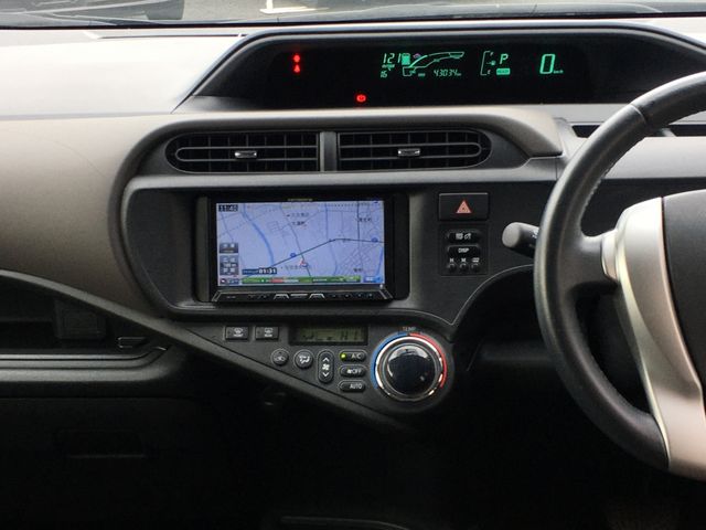 Toyota AQUA 2012-07 188440-6