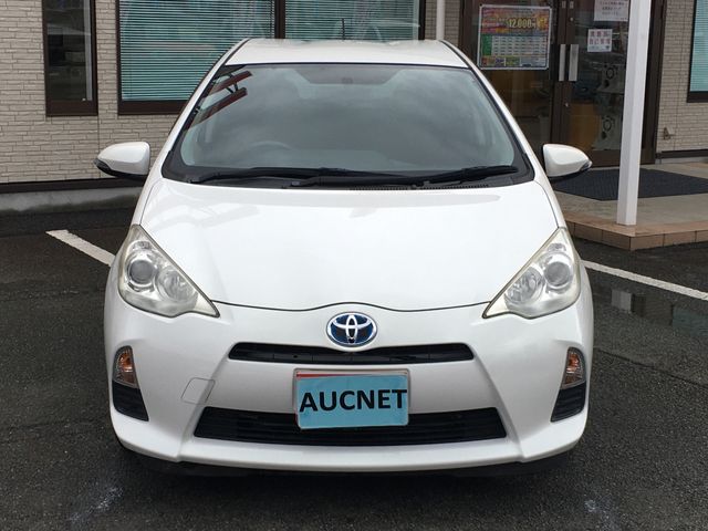 Toyota AQUA 2012-07 188440-1